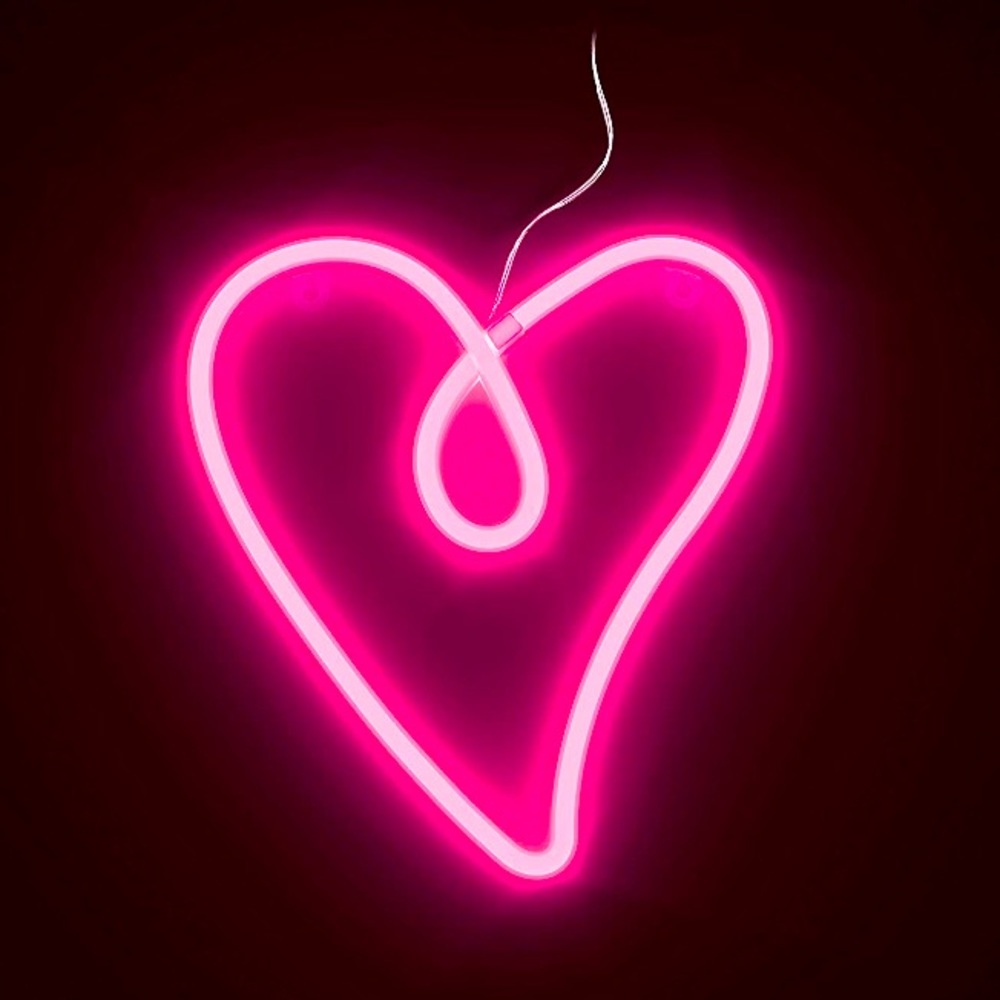 Retro Heart Neon Pink LED Light Display Wall Decor